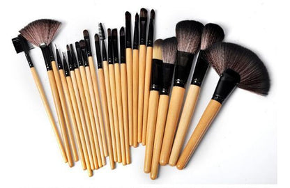 🎁 24-delars Makeupborstset i Presentpåse – Komplett Set för Ansikte, Ögon & Detaljer