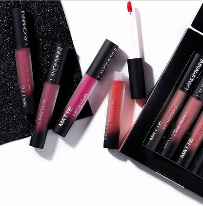 💋 Set med 12 Matta Läppstift – Vattenfasta & Långvariga i Sammetfinish