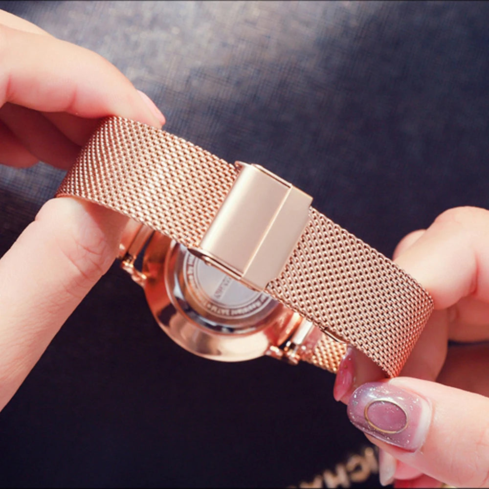 Elegant Damklocka i Roséguld – Set med Armband