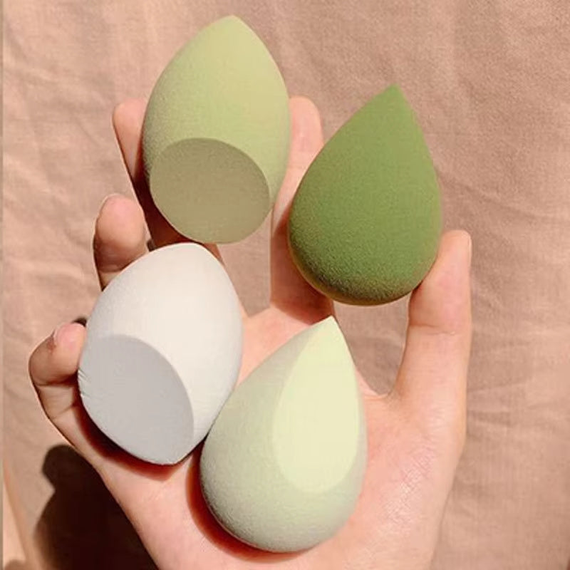 💠 7-pack Makeupsvampar – För Foundation, Concealer & Puder